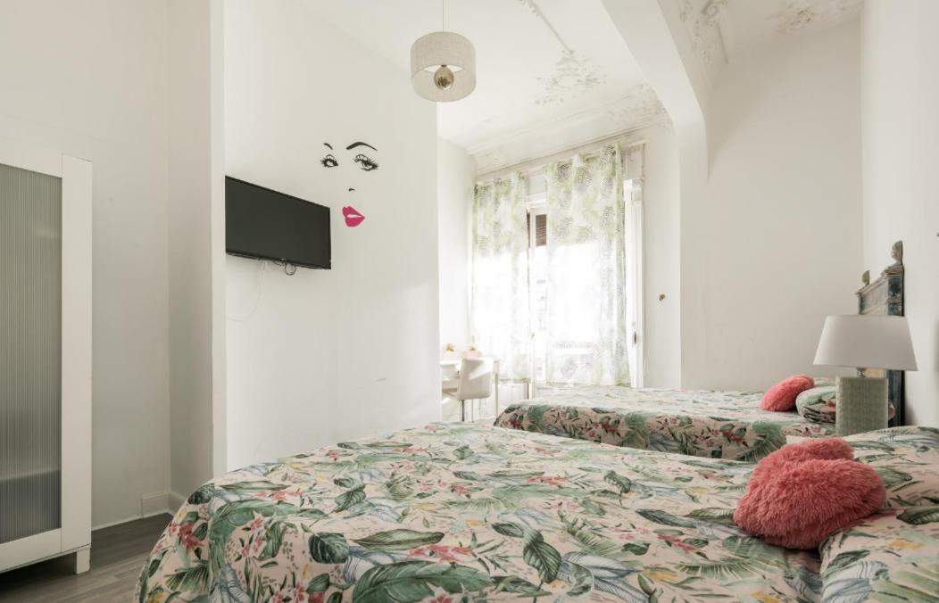M&F 7 Rooms/7 Bathrooms Over Gran Via Madrid Kültér fotó