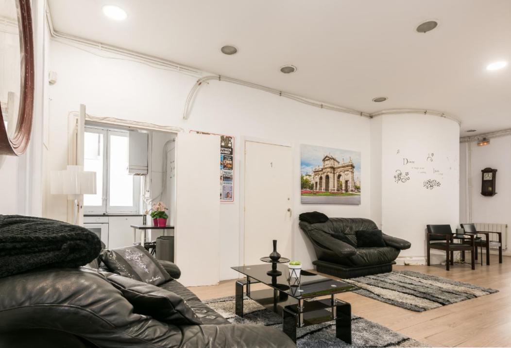 M&F 7 Rooms/7 Bathrooms Over Gran Via Madrid Kültér fotó