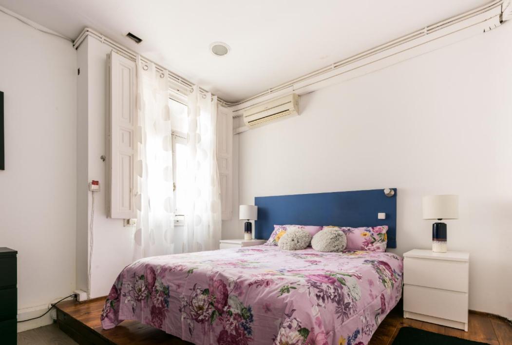 M&F 7 Rooms/7 Bathrooms Over Gran Via Madrid Kültér fotó