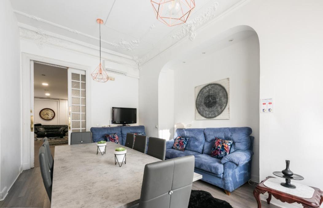 M&F 7 Rooms/7 Bathrooms Over Gran Via Madrid Kültér fotó